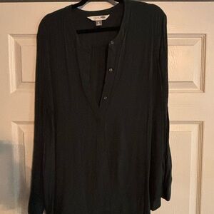 Old Navy Women’s Dark Green Casual Button Down Shirt